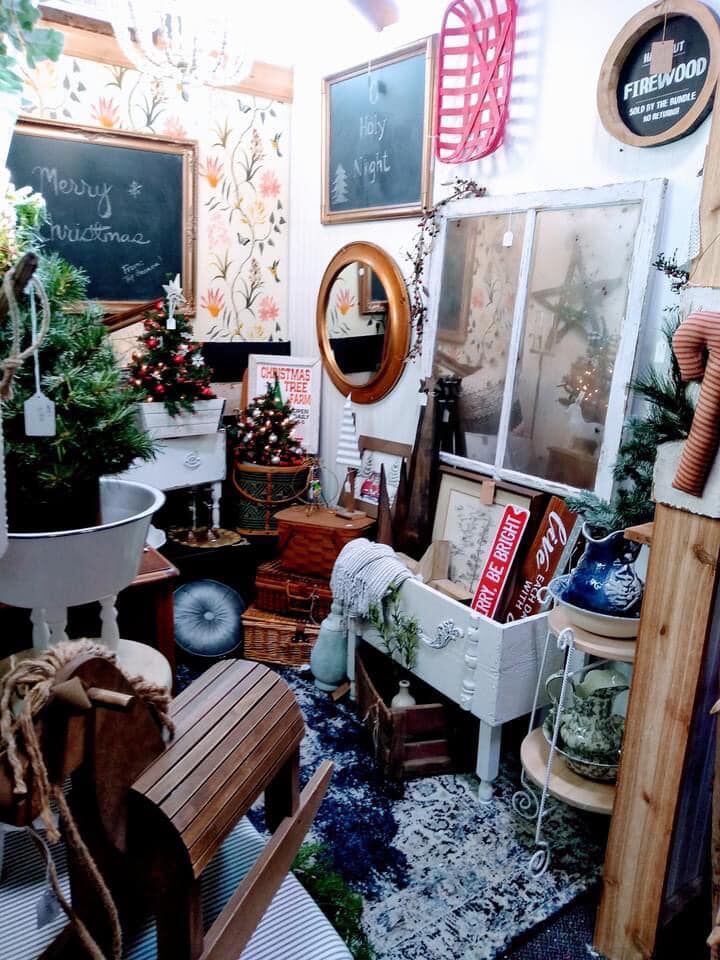 Looking For The Perfect Vintage Gift? Chart A Course To True North